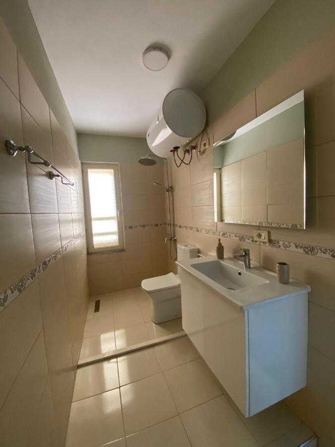 Central Park Rooms Tirana Esterno foto